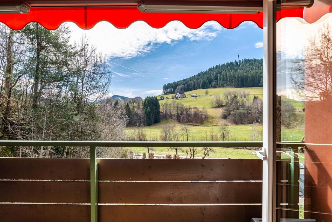 Appartamento Schwarzwald Woelkchen Baiersbronn Esterno foto